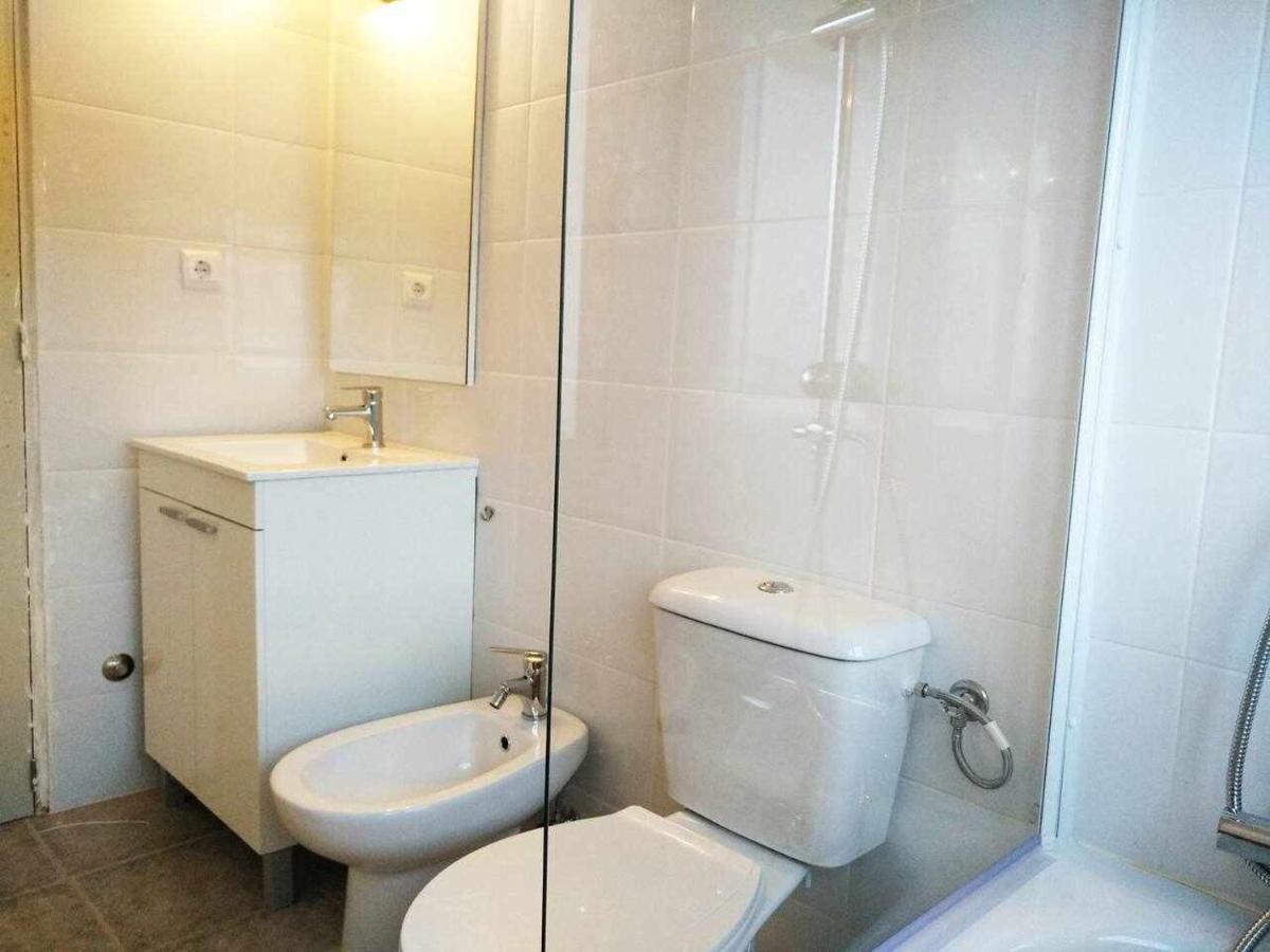 Apartamento Frente Al Mar Playa De Coroso Ribeira Luaran gambar